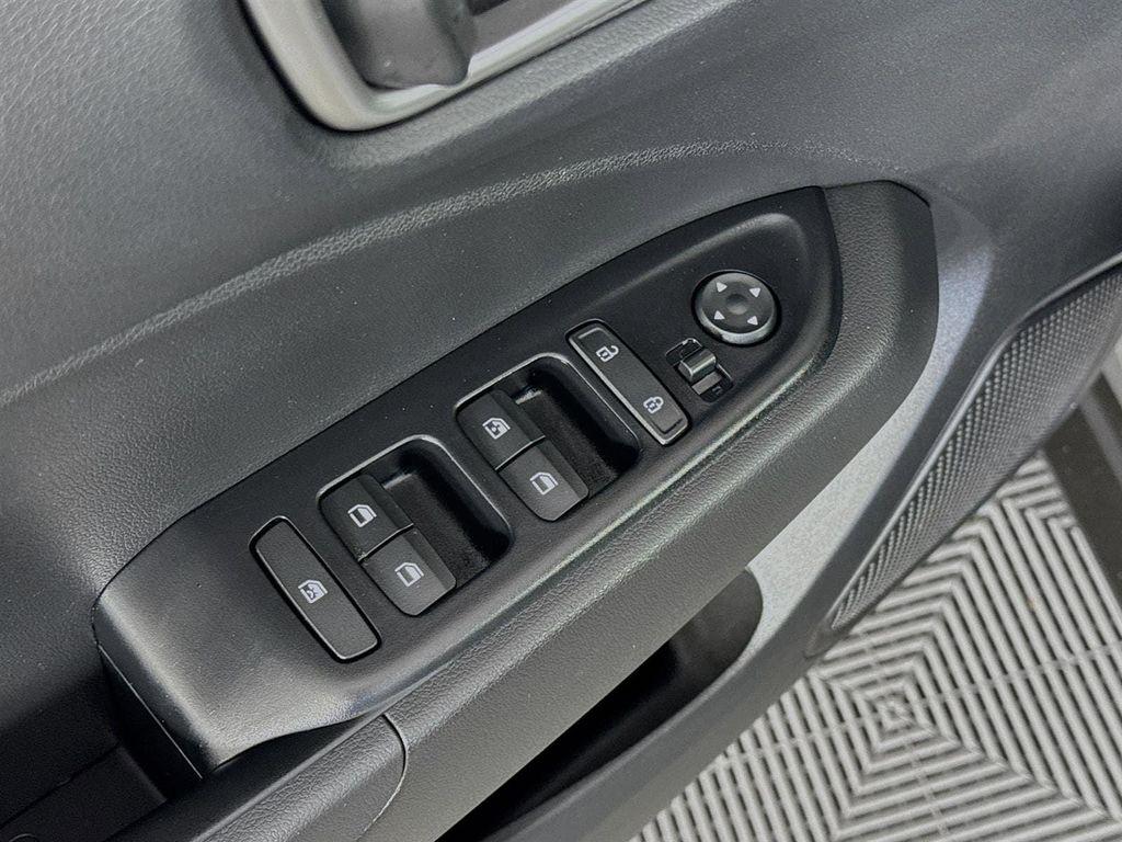 used 2025 Hyundai Venue car, priced at $19,988