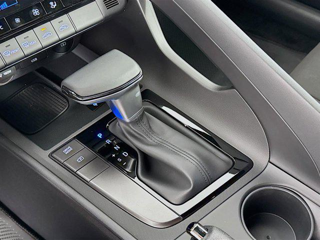 new 2025 Hyundai Elantra car, priced at $24,006