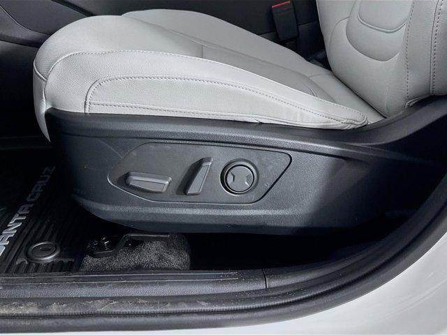 new 2025 Hyundai SANTA CRUZ car, priced at $35,118