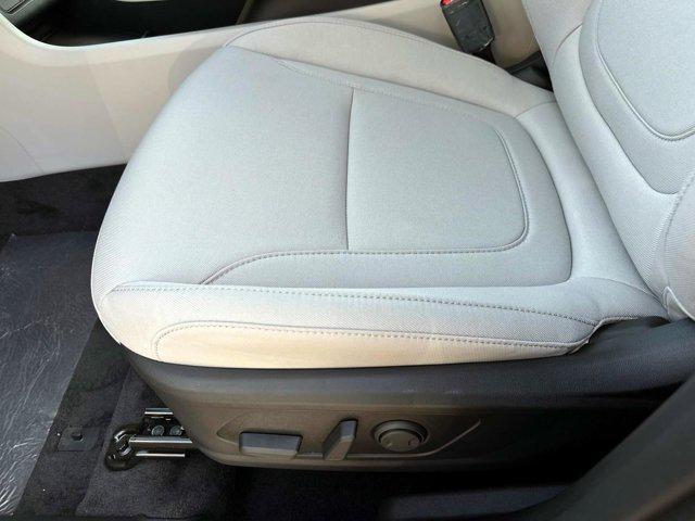 new 2025 Hyundai TUCSON Hybrid car, priced at $33,225