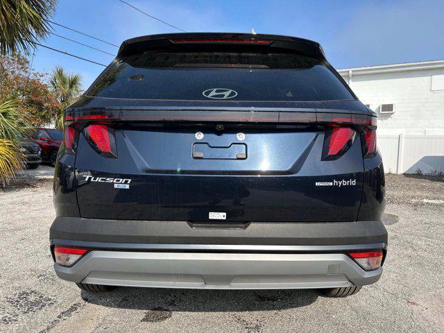 new 2025 Hyundai TUCSON Hybrid car, priced at $33,225
