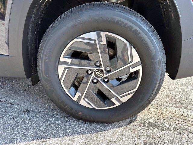 new 2025 Hyundai TUCSON Hybrid car, priced at $33,225