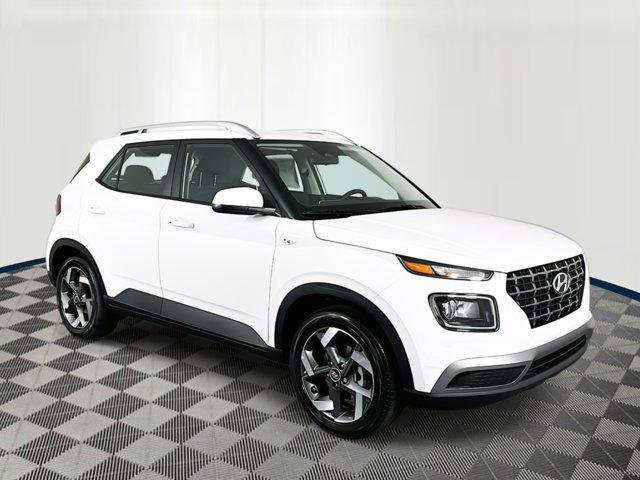 new 2025 Hyundai Venue car, priced at $22,518