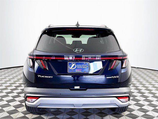 new 2025 Hyundai TUCSON Hybrid car, priced at $43,835