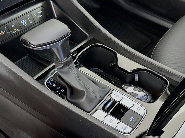 new 2025 Hyundai Tucson car, priced at $32,020