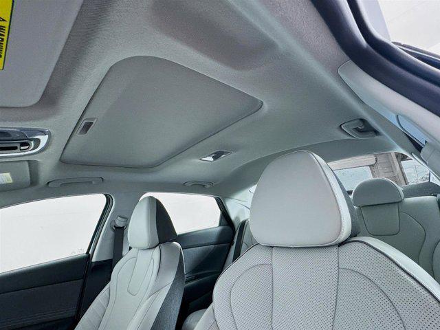 new 2025 Hyundai Elantra car, priced at $29,175