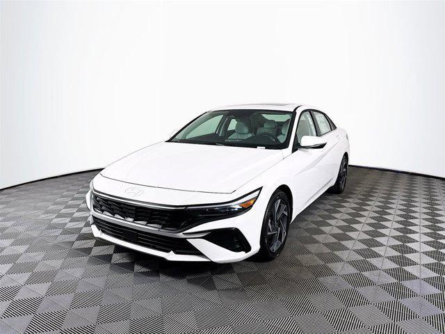 new 2025 Hyundai Elantra car, priced at $29,175