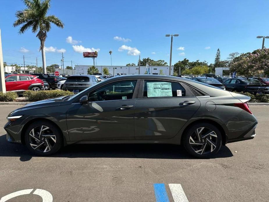 new 2024 Hyundai Elantra car, priced at $25,026