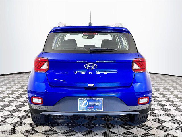 new 2025 Hyundai Venue car, priced at $23,516