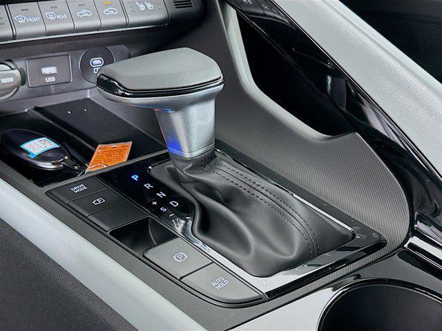 new 2025 Hyundai Elantra car, priced at $29,463