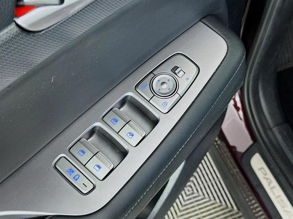used 2023 Hyundai Palisade car, priced at $37,988
