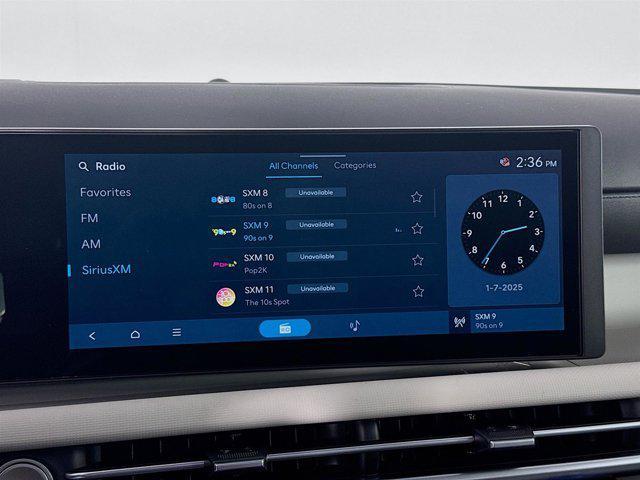 new 2025 Hyundai TUCSON Hybrid car, priced at $33,290