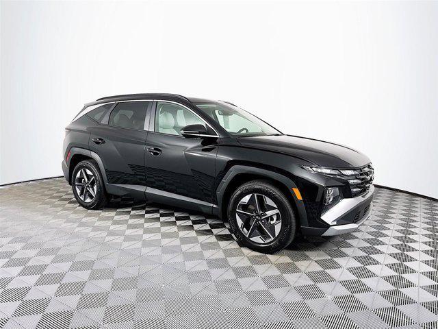 new 2025 Hyundai Tucson car, priced at $32,020