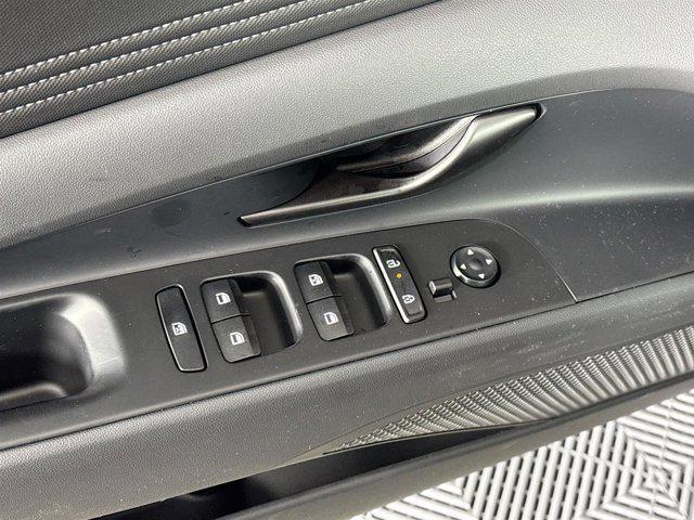 new 2025 Hyundai Elantra car, priced at $22,692