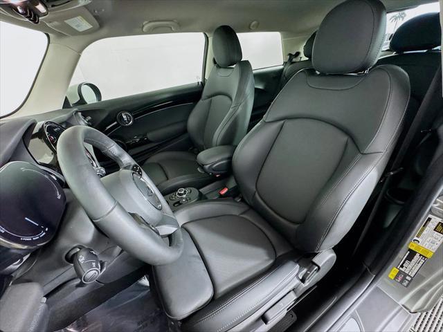 used 2022 MINI Hardtop car, priced at $20,488
