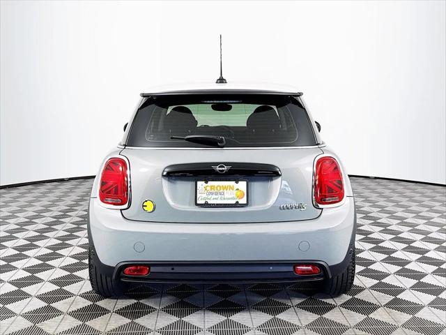 used 2022 MINI Hardtop car, priced at $20,488