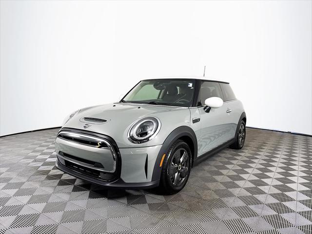 used 2022 MINI Hardtop car, priced at $20,488