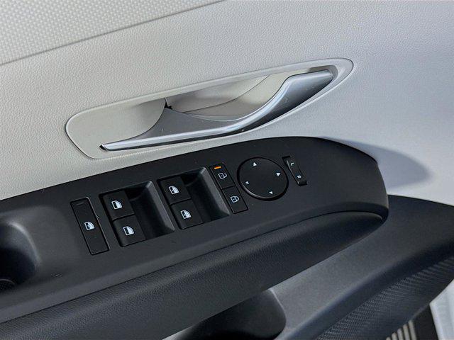 new 2025 Hyundai Tucson car, priced at $30,076