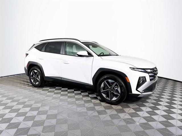 new 2025 Hyundai Tucson car, priced at $30,198