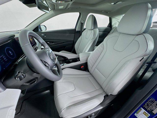 new 2025 Hyundai Elantra car, priced at $27,696