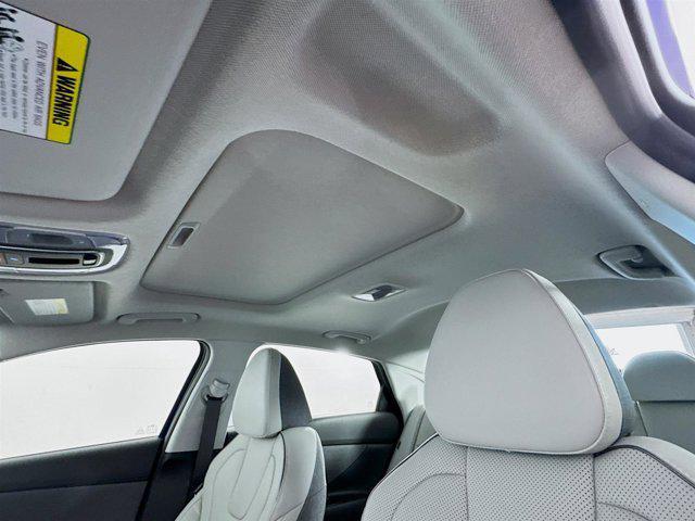 new 2025 Hyundai Elantra car, priced at $27,696