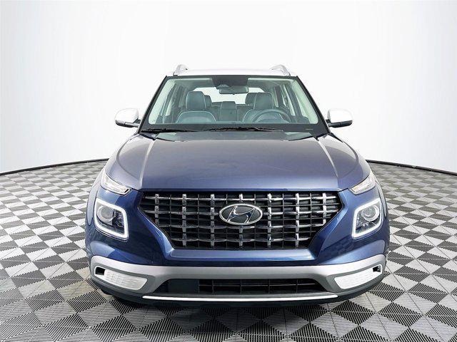 new 2025 Hyundai Venue car, priced at $22,814