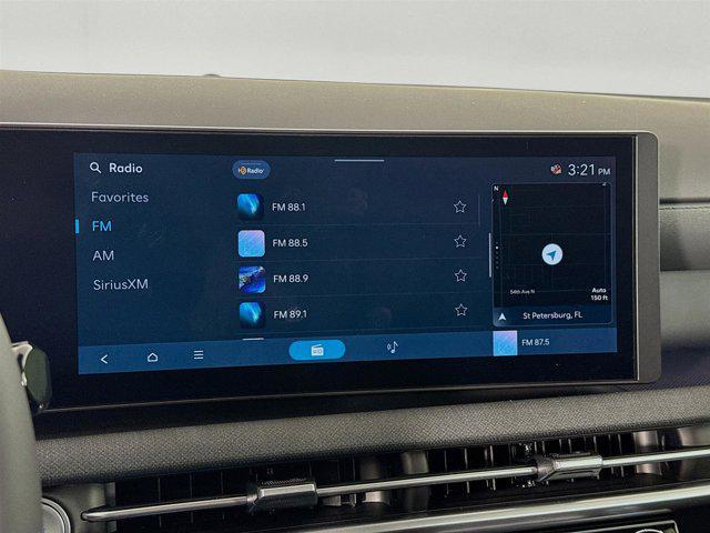 new 2025 Hyundai TUCSON Hybrid car, priced at $35,535