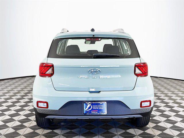 new 2025 Hyundai Venue car, priced at $22,514