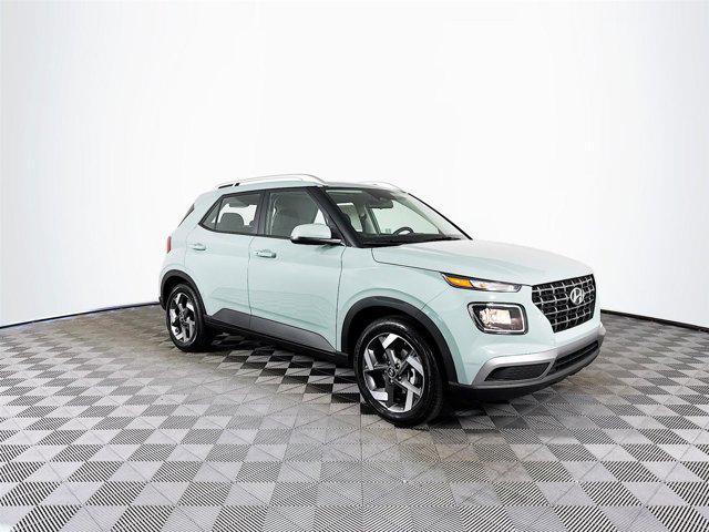 new 2025 Hyundai Venue car, priced at $22,514