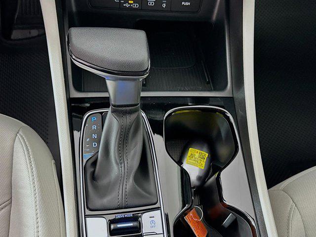 new 2025 Hyundai Tucson car, priced at $29,900