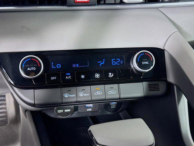 new 2025 Hyundai Elantra car, priced at $22,718