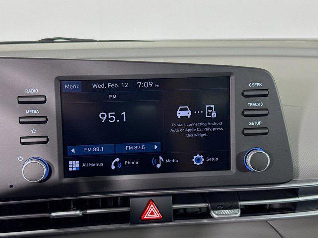 new 2025 Hyundai Elantra car, priced at $22,718