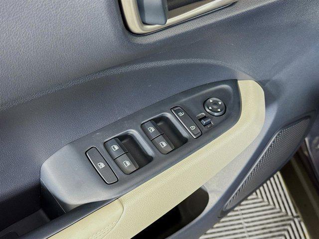 new 2025 Hyundai Venue car, priced at $23,681
