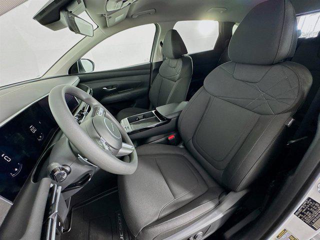 new 2025 Hyundai TUCSON Hybrid car, priced at $35,975