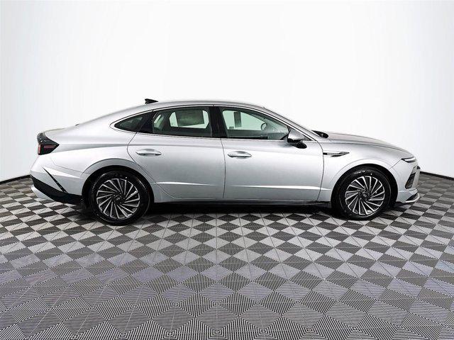 new 2025 Hyundai Sonata Hybrid car, priced at $29,712