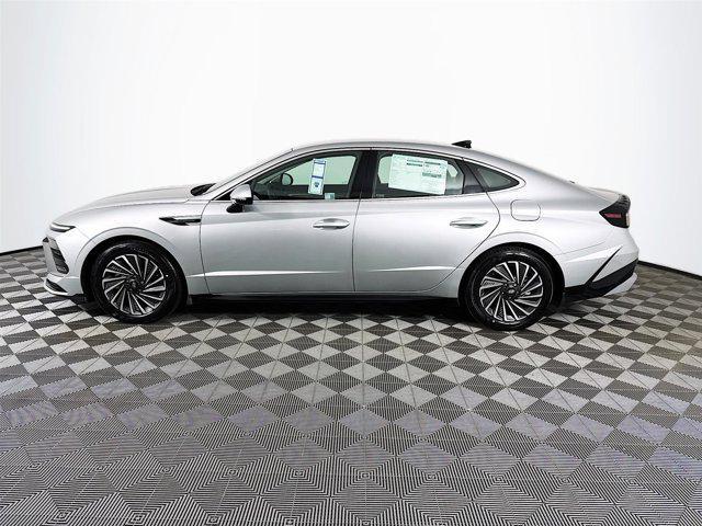 new 2025 Hyundai Sonata Hybrid car, priced at $29,712