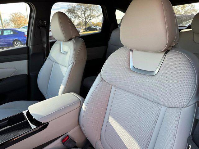 new 2025 Hyundai Tucson car