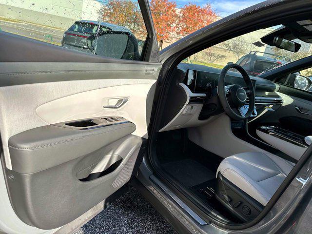 new 2025 Hyundai Tucson car