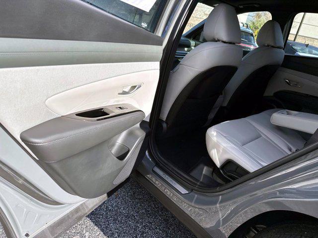 new 2025 Hyundai Tucson car