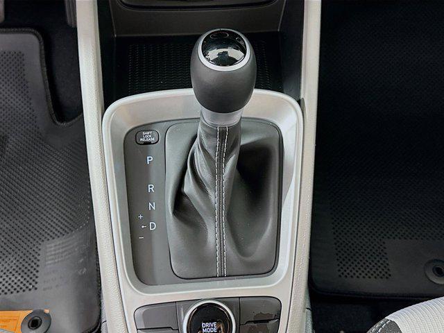 new 2025 Hyundai Venue car, priced at $22,886