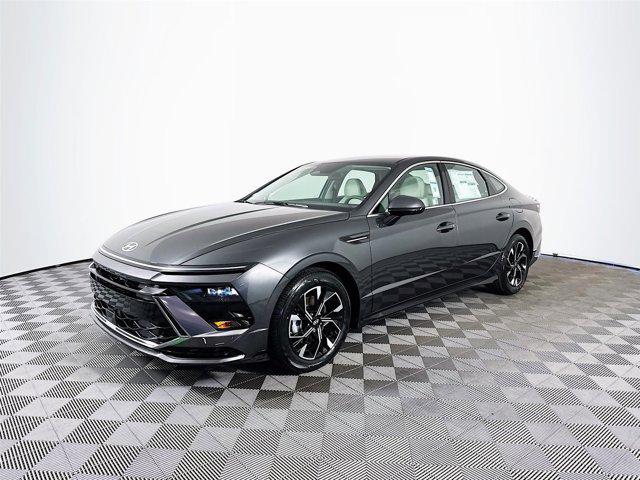 new 2025 Hyundai Sonata car, priced at $28,025
