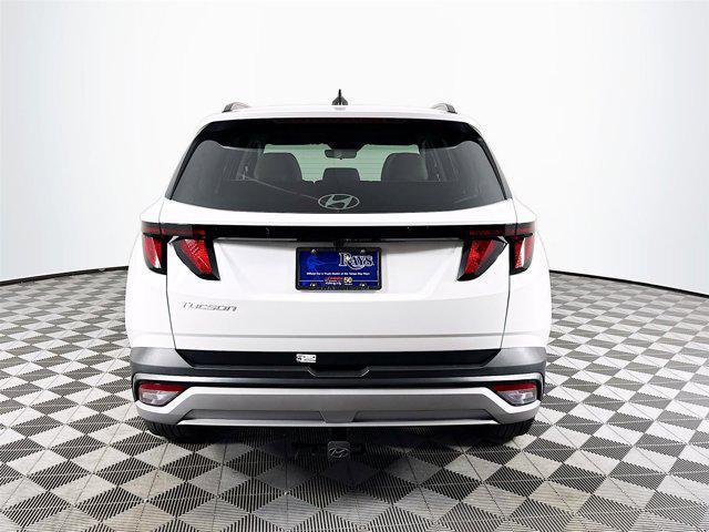 new 2025 Hyundai Tucson car, priced at $30,647