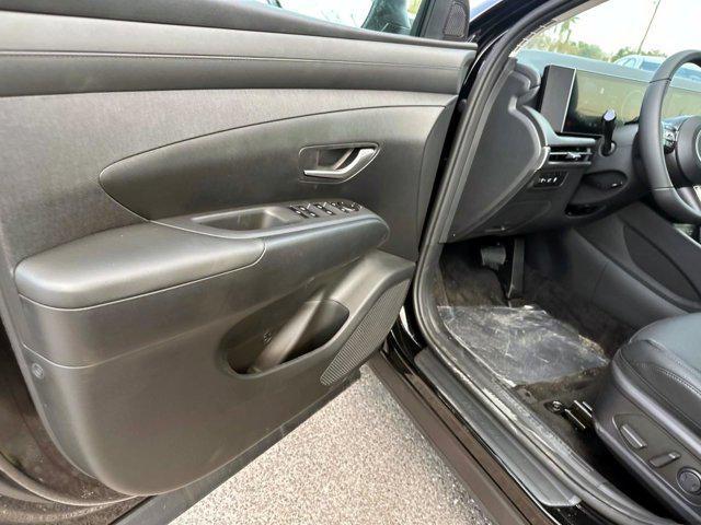new 2025 Hyundai Tucson car, priced at $32,097