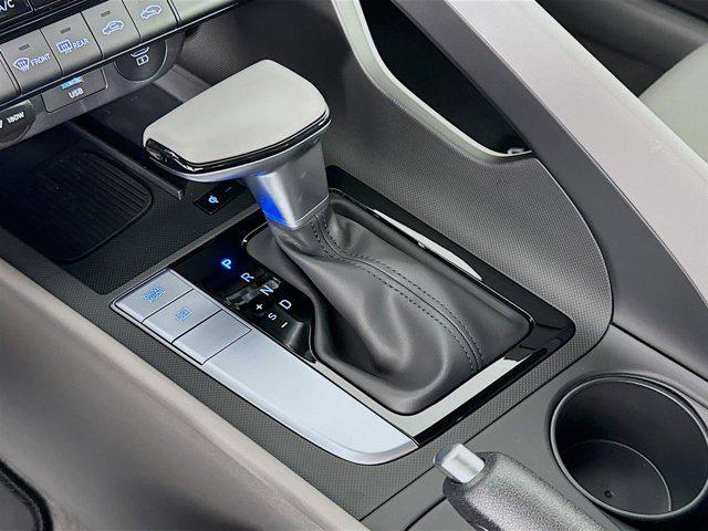 new 2025 Hyundai Elantra car, priced at $22,918
