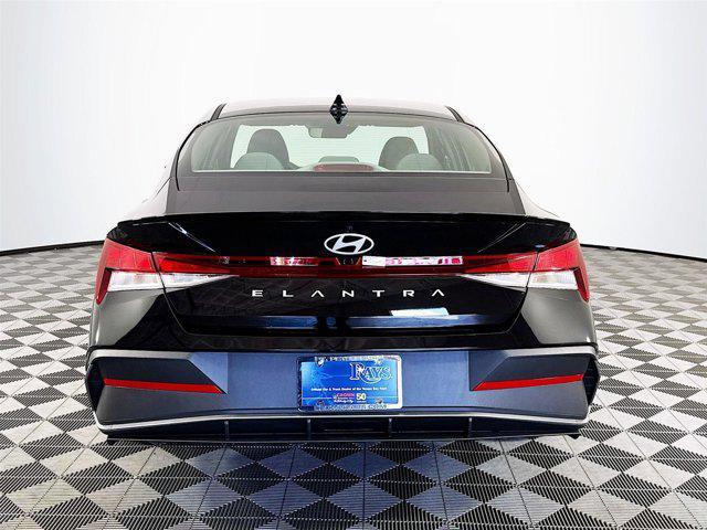 new 2025 Hyundai Elantra car, priced at $22,918