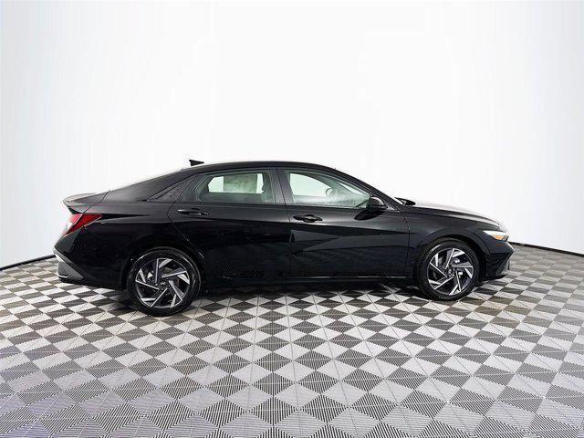 new 2025 Hyundai Elantra car, priced at $22,918