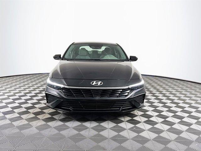 new 2025 Hyundai Elantra car, priced at $22,918