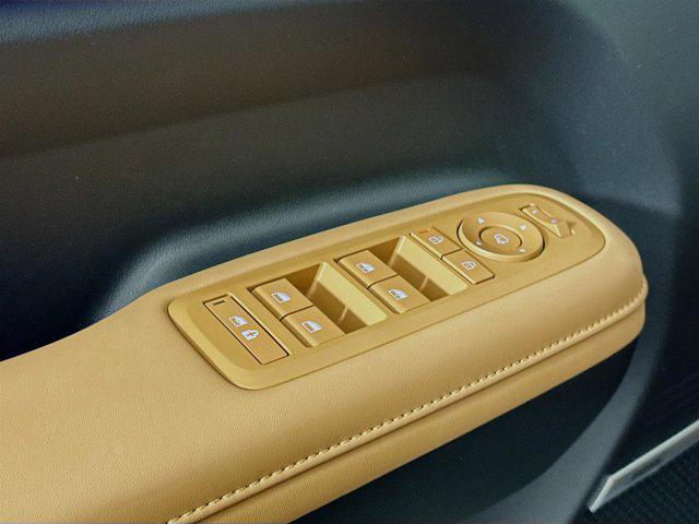 new 2025 Hyundai Santa Fe car, priced at $46,034