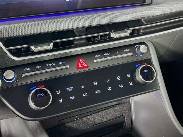 new 2025 Hyundai Sonata Hybrid car, priced at $37,791