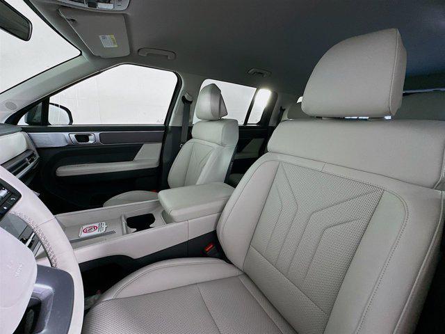 new 2025 Hyundai Santa Fe car, priced at $40,165